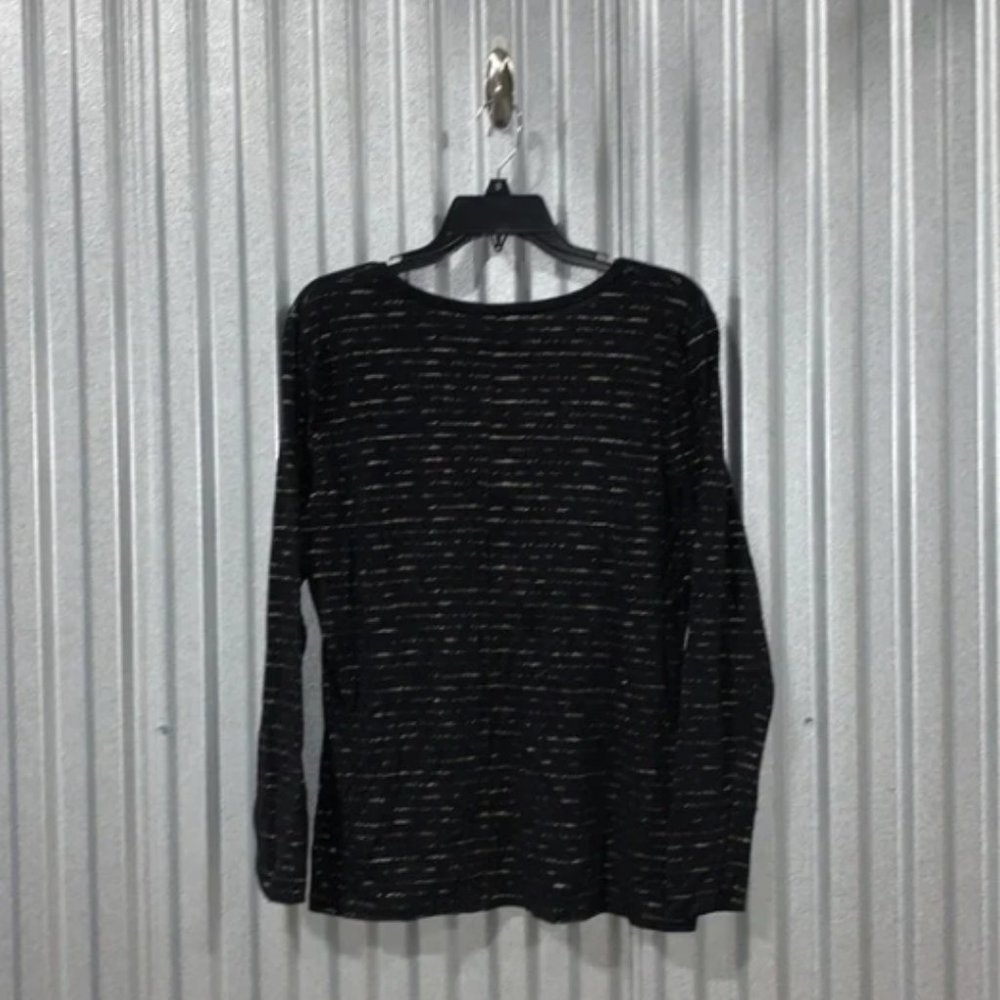 Stretchable Striped Top - Picture 2 of 4